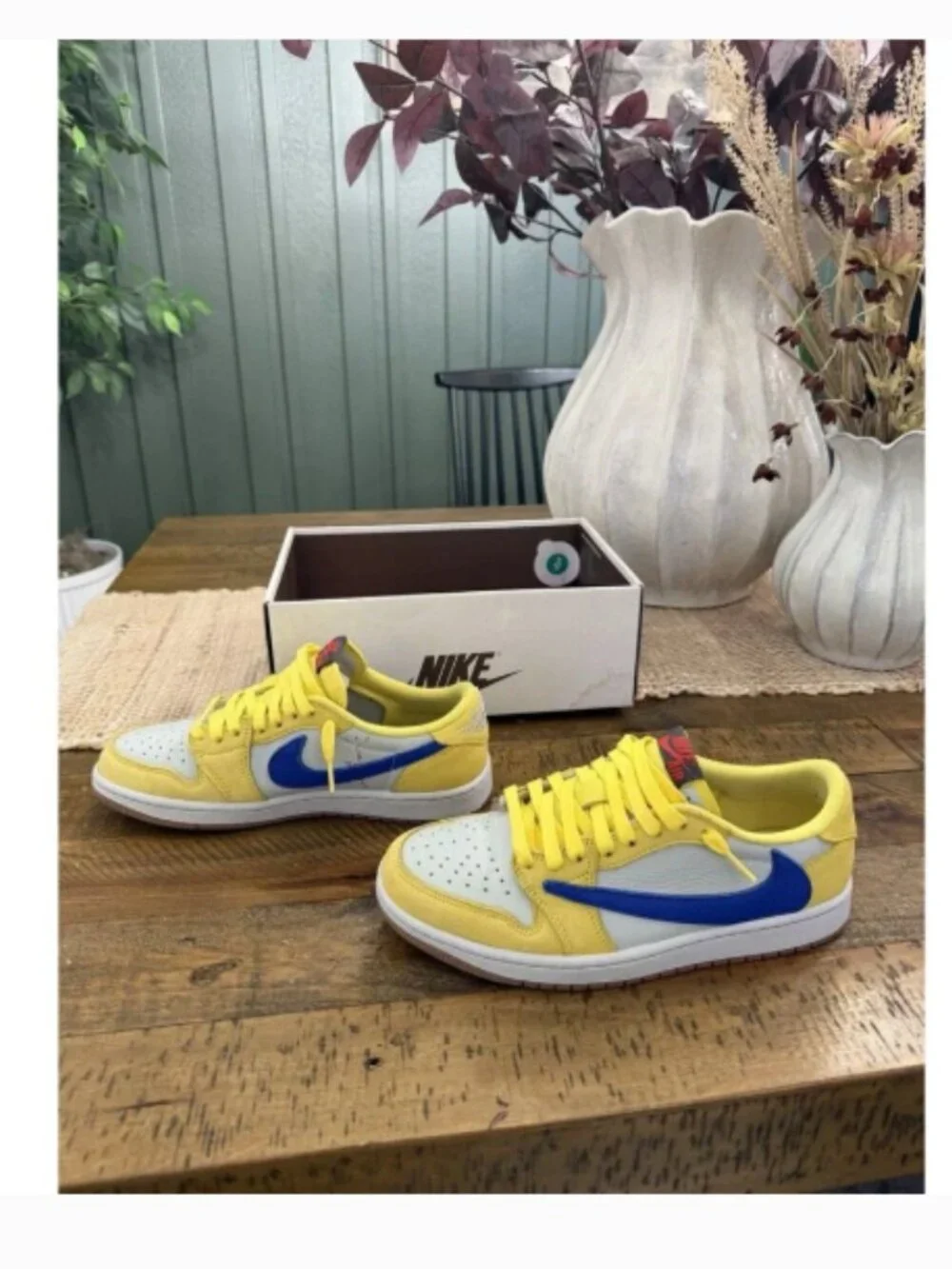 Travis Scott x Air Jordan 1 Low Canary